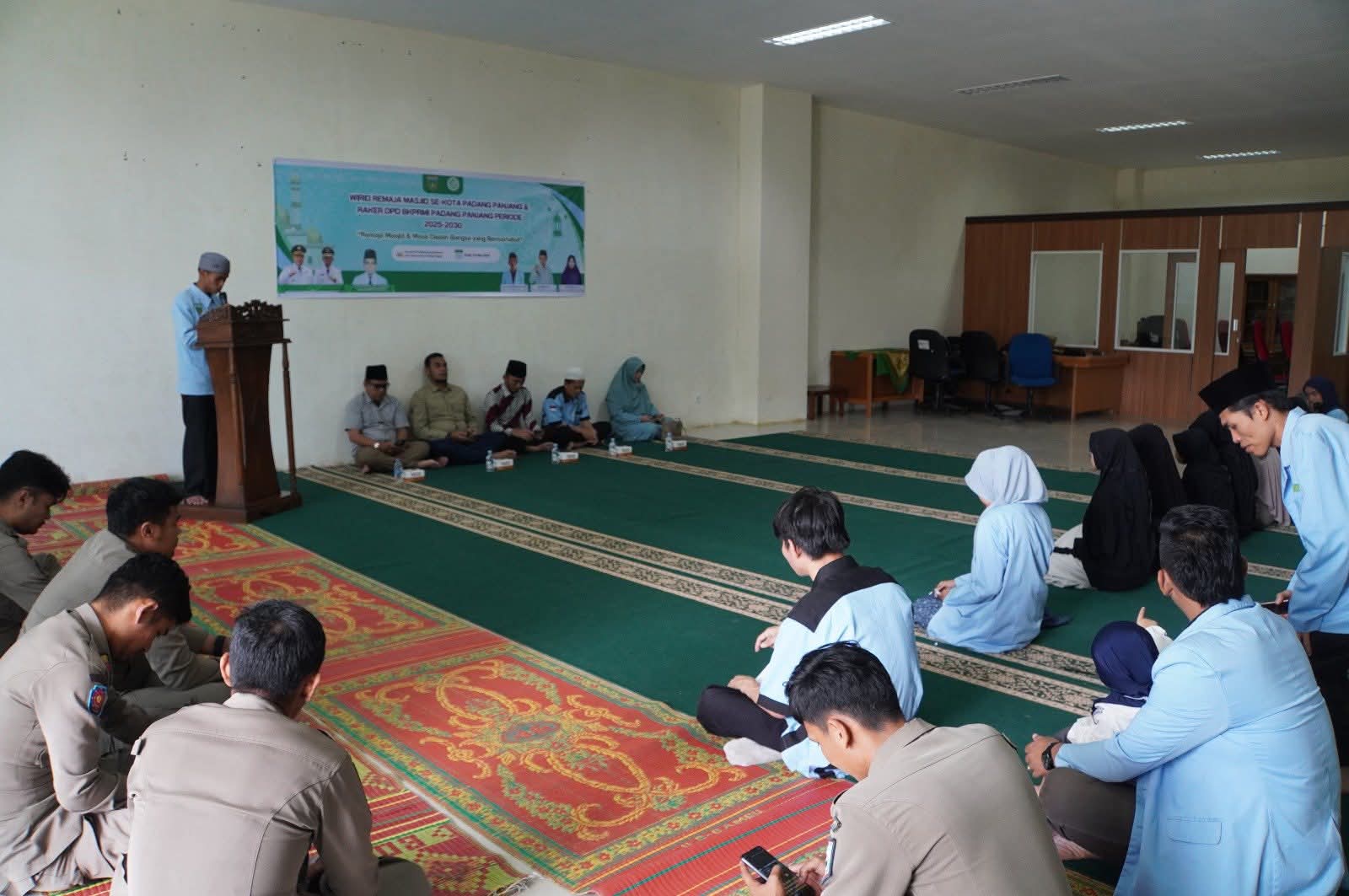 Suasana peserta  Raker BKPRMI.